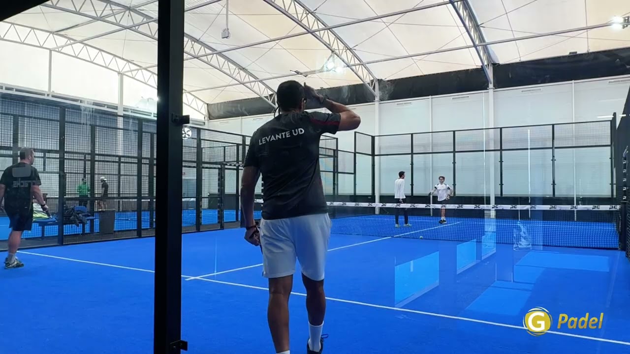 PADELCRACKS BY GPADEL ACADEMY. 18/02/26. Pau/Nacho🎾 vs Nacho/Jorge set a cinco juegos. 