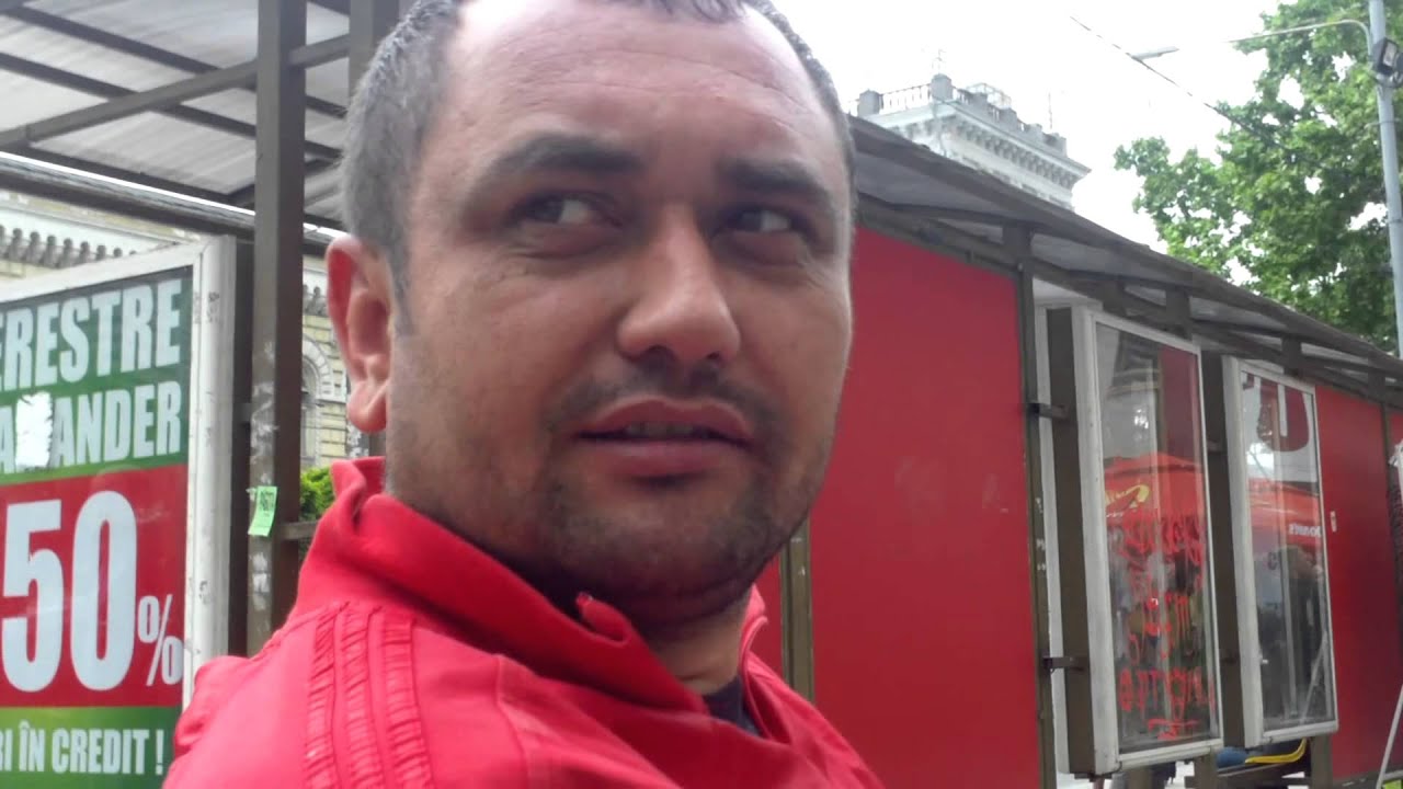 Nicolai de la Ermoclia se descurcă doar cu un deget, fără stat!