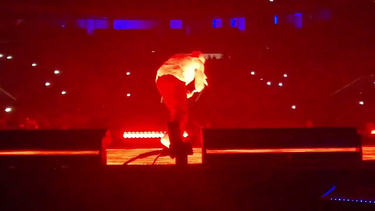 M. Pokora - Mieux que nous (Epicentre Tour)