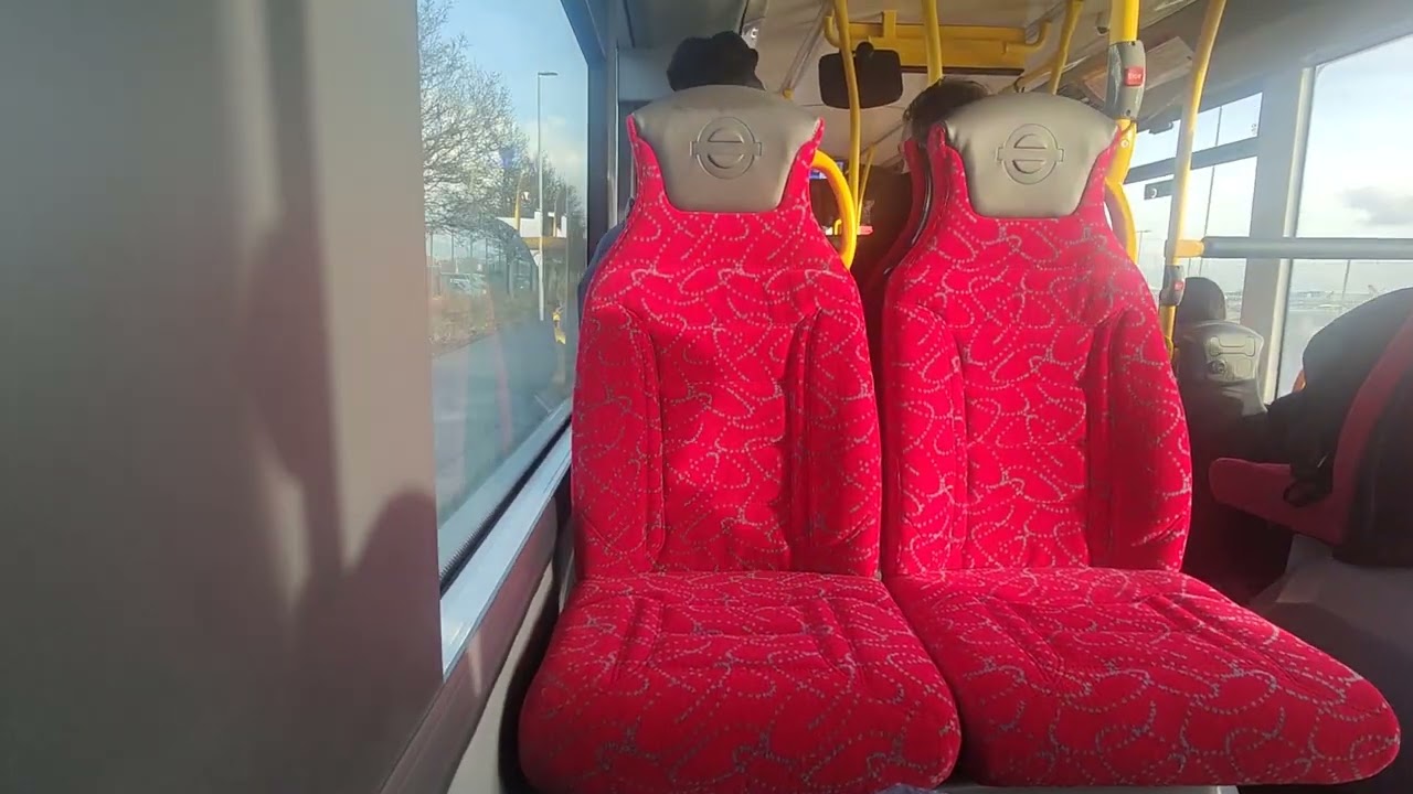 Transport UK 2025 Wright GB Kite Electroliner 1315 (LV75 HHS) On The PL-1 To Acton Town