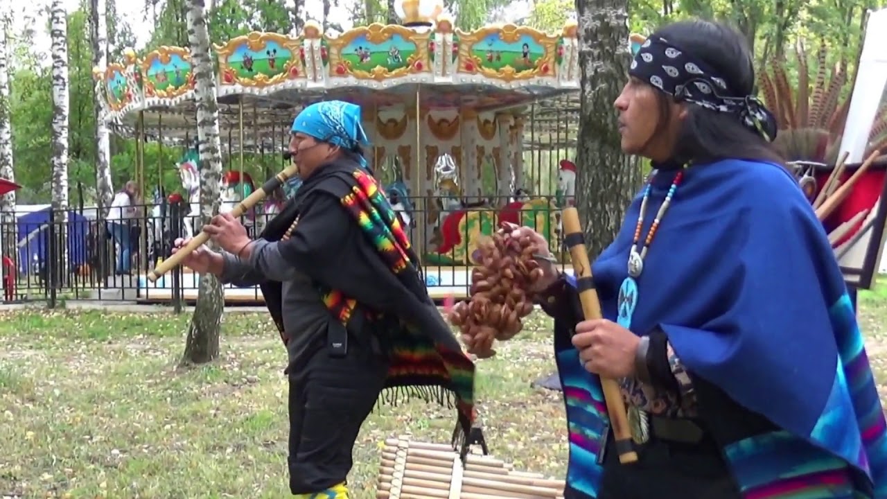 Песни индейцев. Какой невероятный  голос у  Хосе ! Wuambrakuna& Ecuador Spirit ~ Merceditas