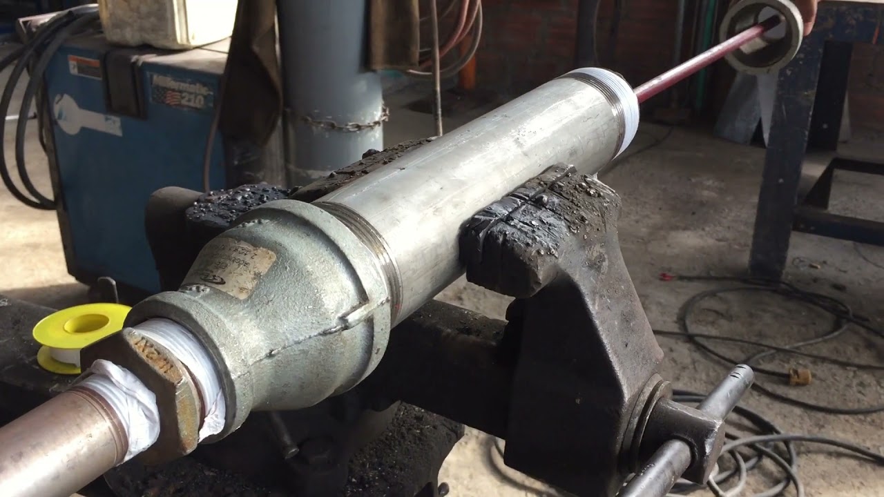 MOLINO DE VIENTO TOBO ARME SU BOMBA