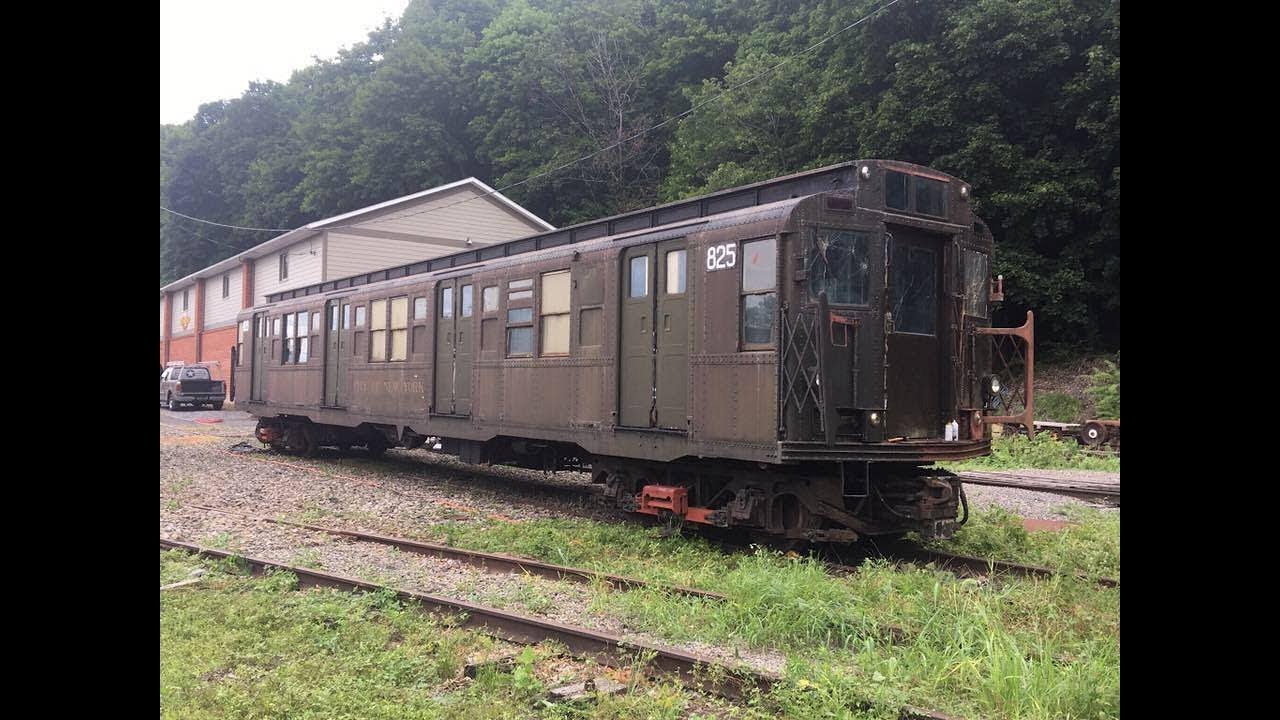 City of New York - Independent Subway System R4 Subway Car no. 825