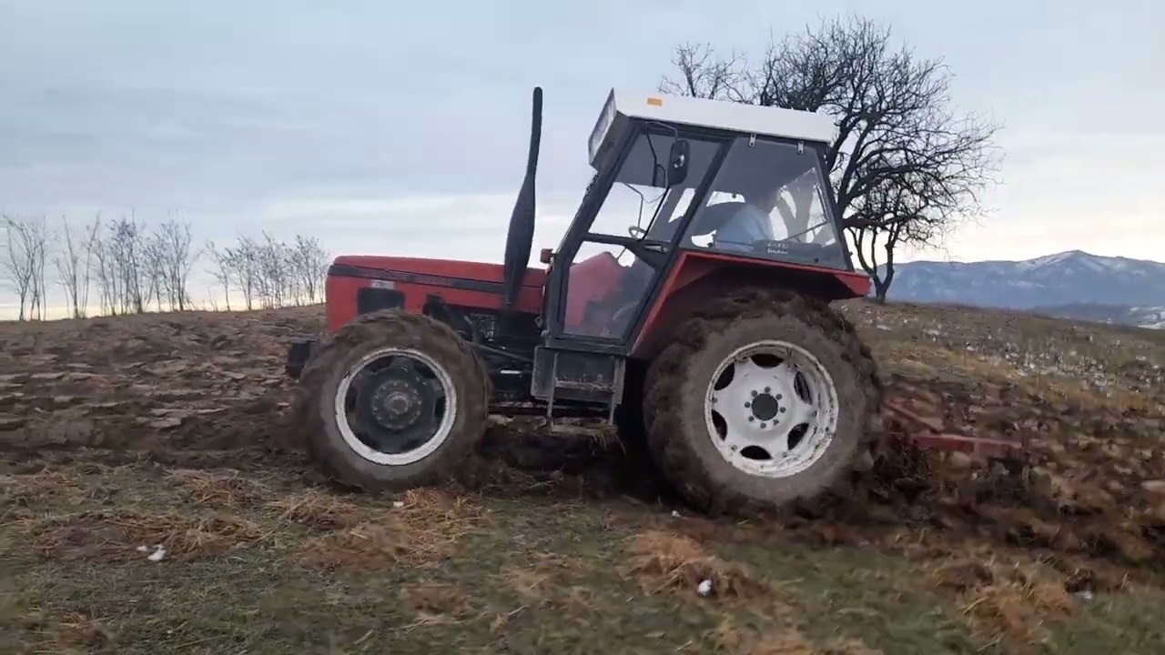 Zetor 6245 Oranje! | Zetor 6245 Plowing