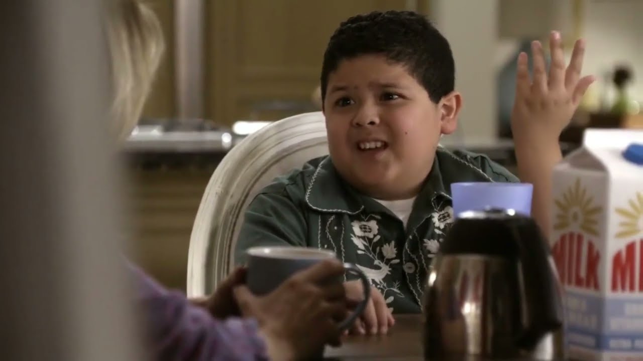 Manny acting like an old man for 4 minutes straight II Modern Family