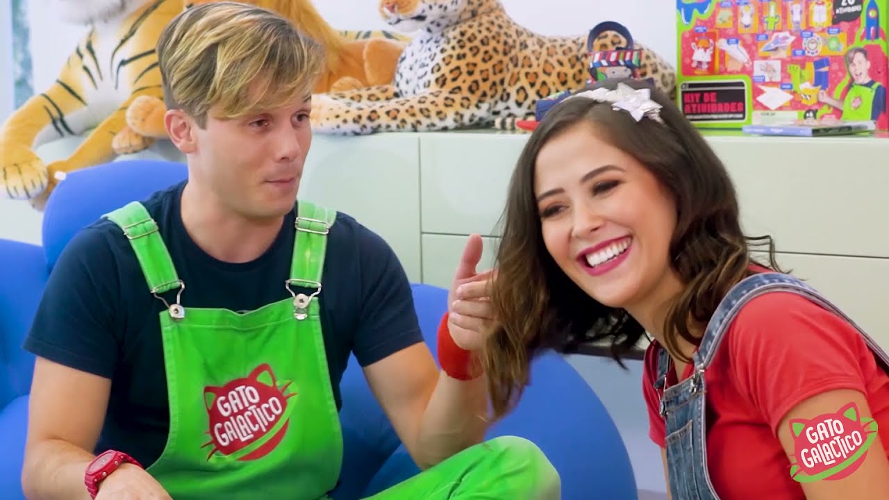 RONI E DUDA COMPETEM NO DESAFIO DOS FÃS !!! | Gato Galactico