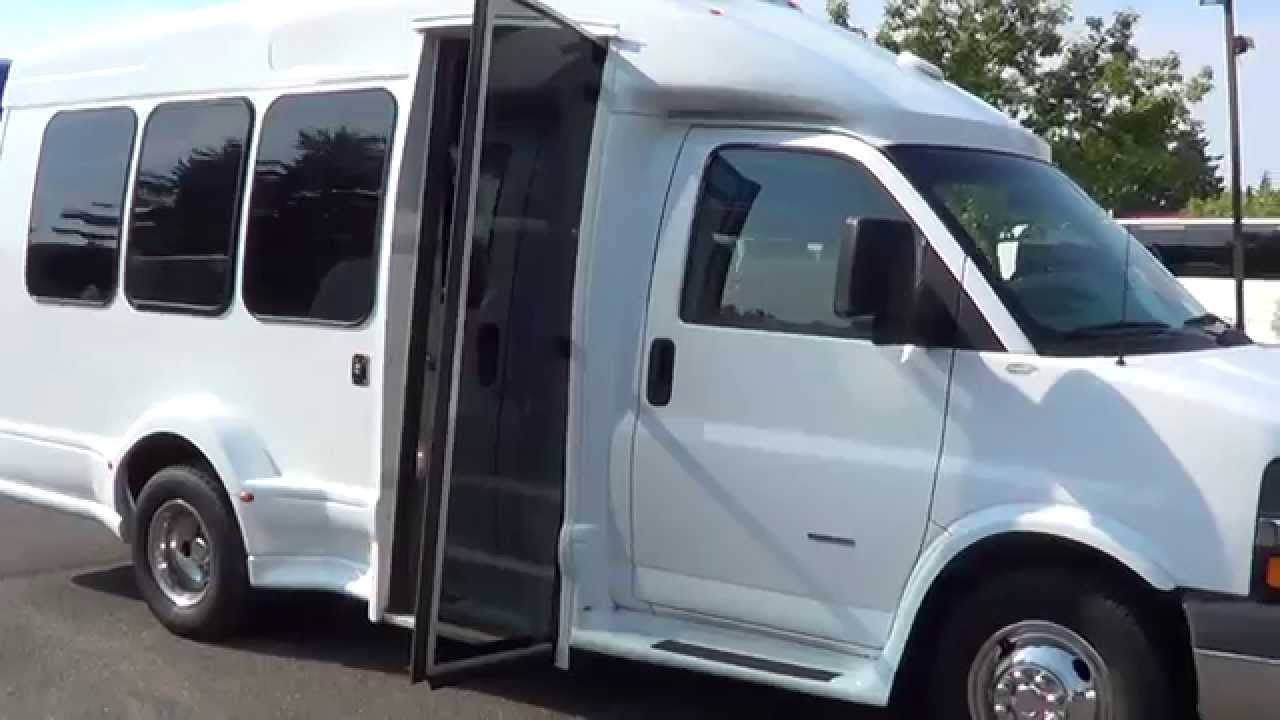 Northwest Bus Sales Used 2009 Chevy Turtle Top 14 Passenger Shuttle Bus - S34795