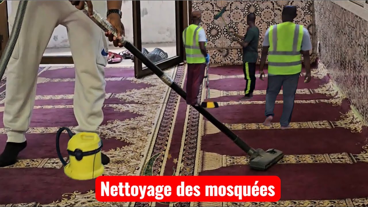Entretien des mosquées 🕌 de Mvouni Bambao par l’Association NGAZI