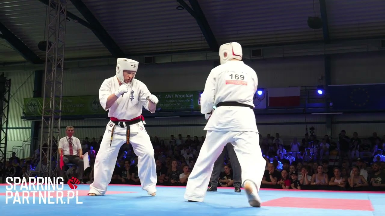 Ariel Miszkiniuk vs Adam Chrzanowski +35-44 yo  -85kg European Karate Kyokushin Championships 2023