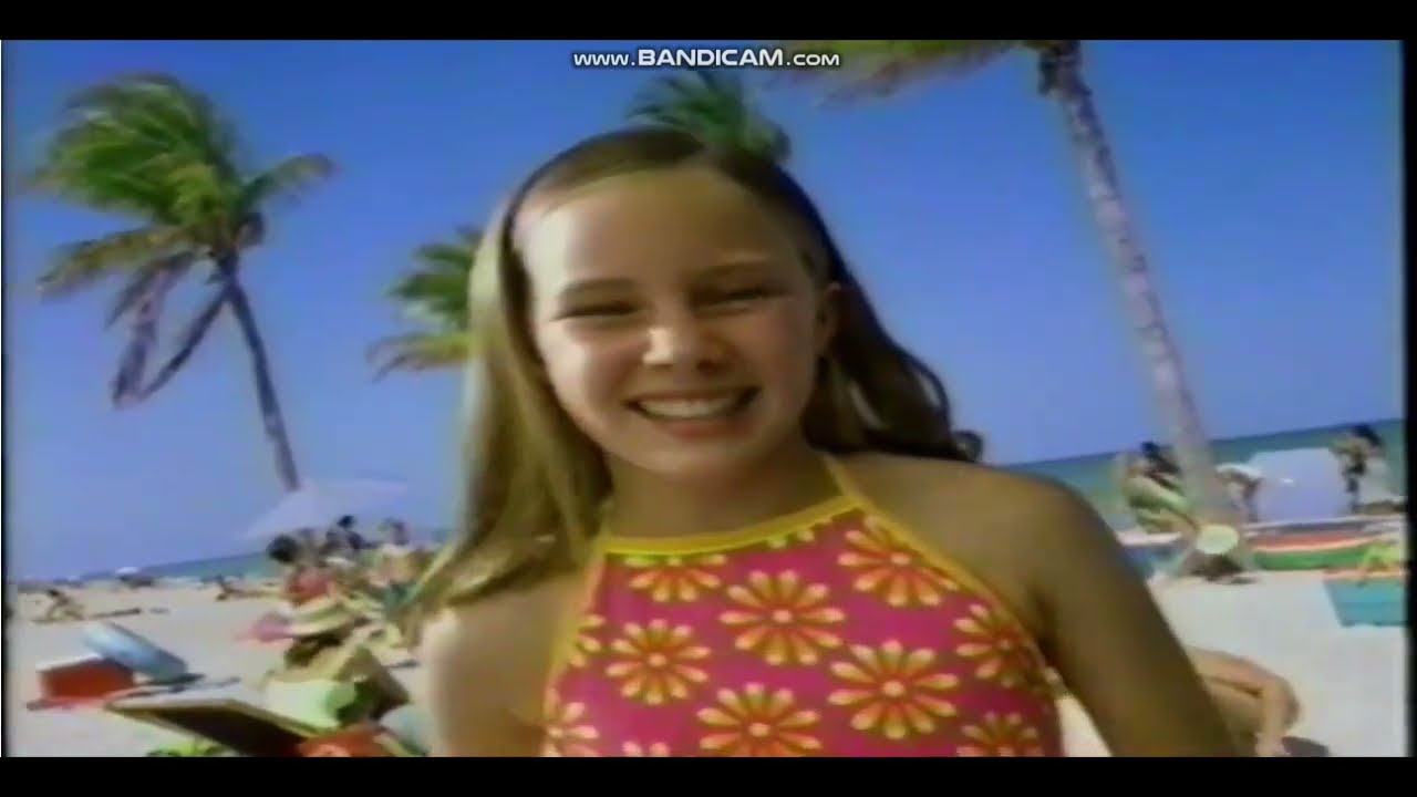 2000s summer commercials ☀️😎