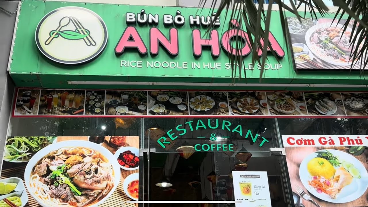 VN11 - BunBoHue Landmark 