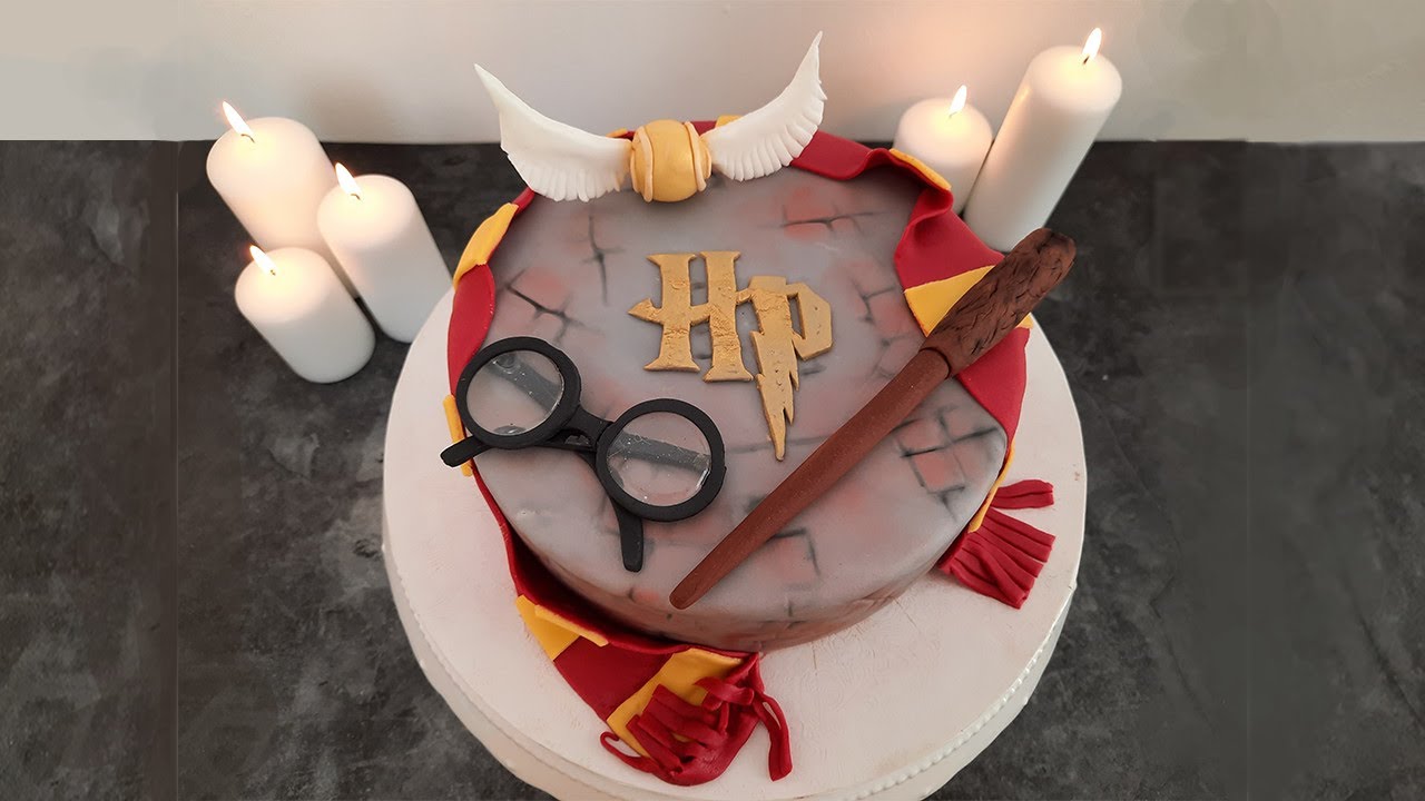 Harry Potter Torte / Motivtorte mit Fondant / Julies Torten