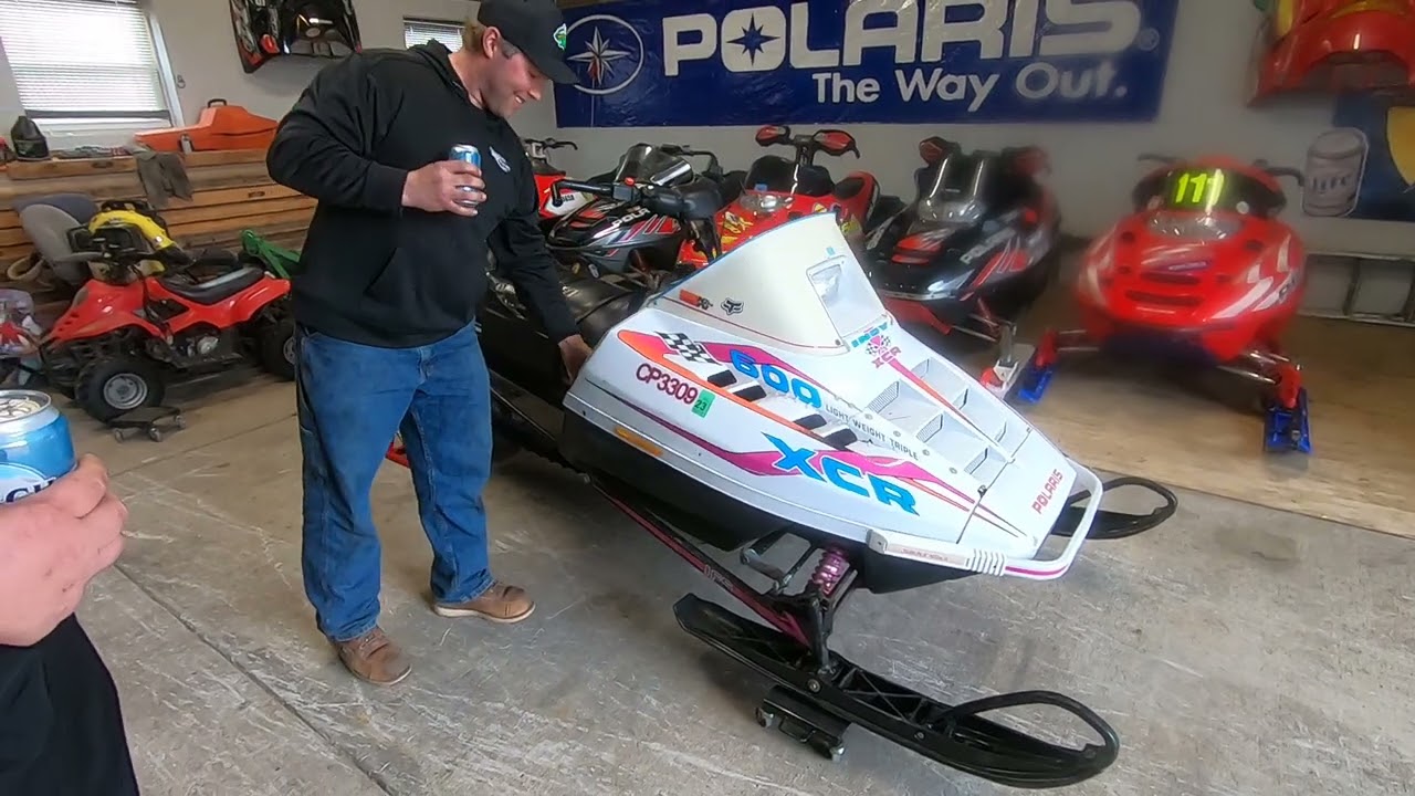 POLARIS 95 XCR 600 TRASH CAN!!!!! turn it up sounds unreal