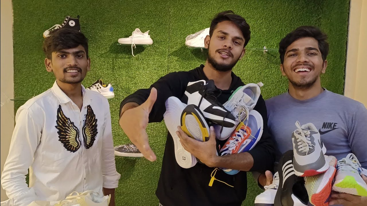 MC Stan 80,000 Ke Shoes/Best Shoes  Shop in Rabale/LBS Shoes Shop #mcstan #shoes #Allin1vlogs #viral