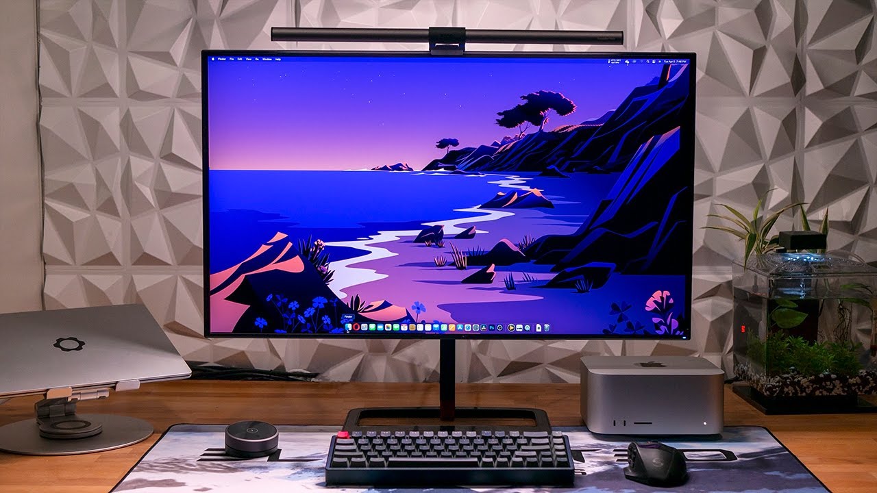 This is a "Halo" Product! BenQ ScreenBar Halo Review