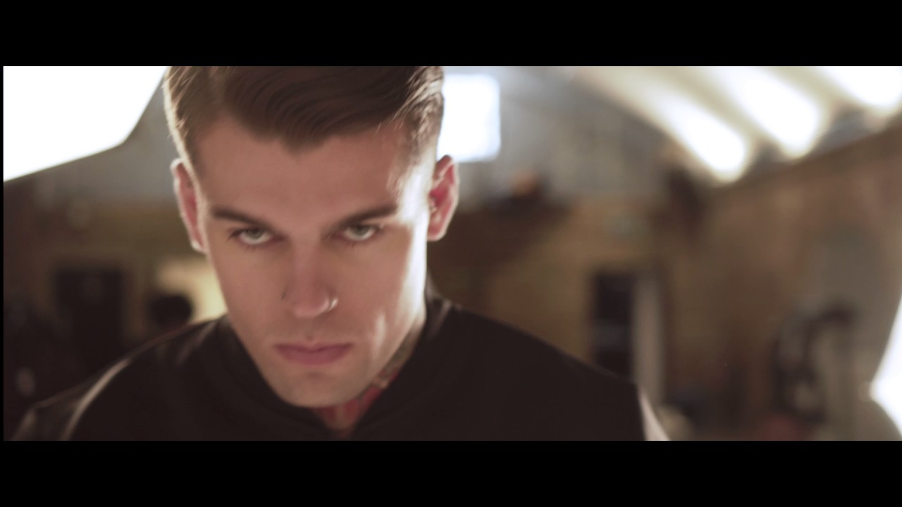 SIKSILK - Behind the scenes