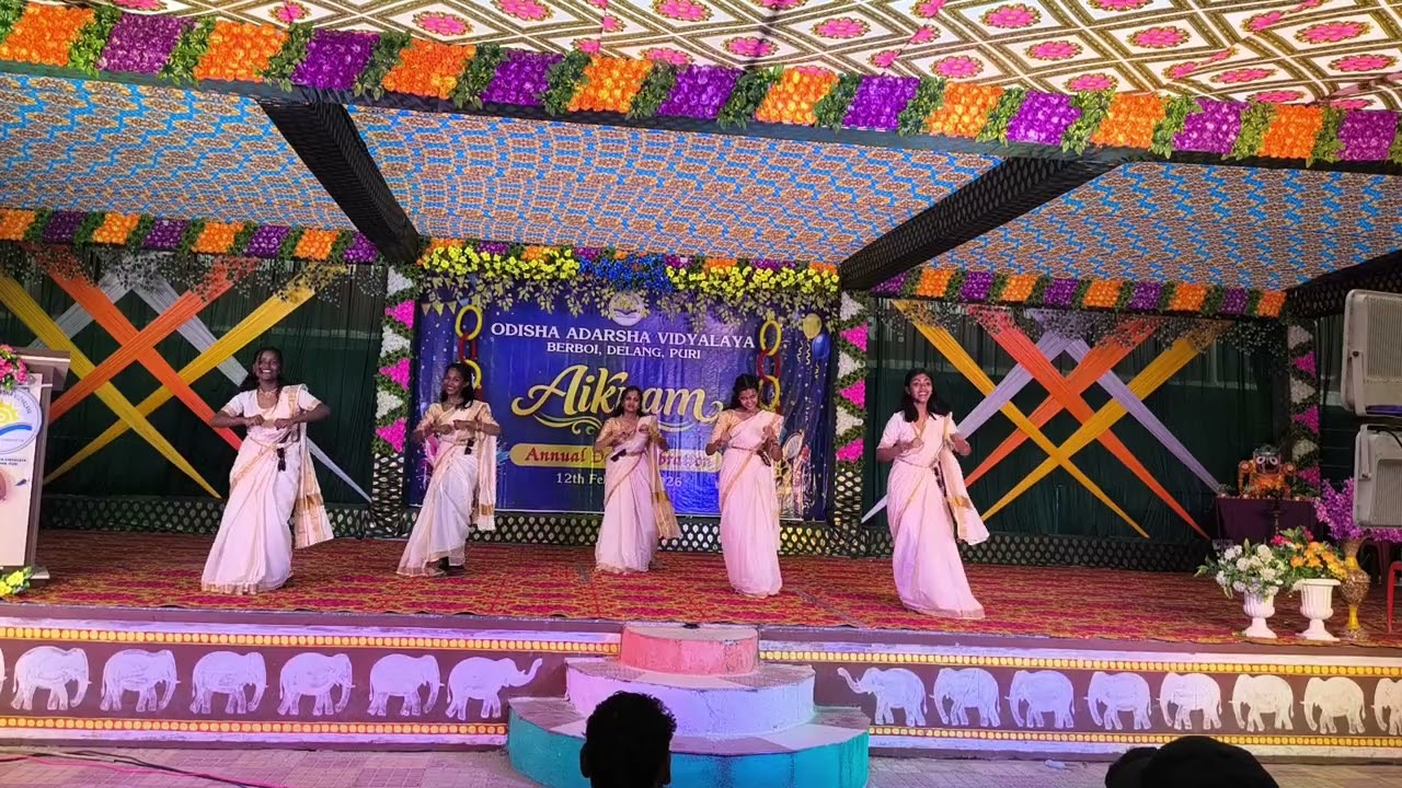 Sikruti team