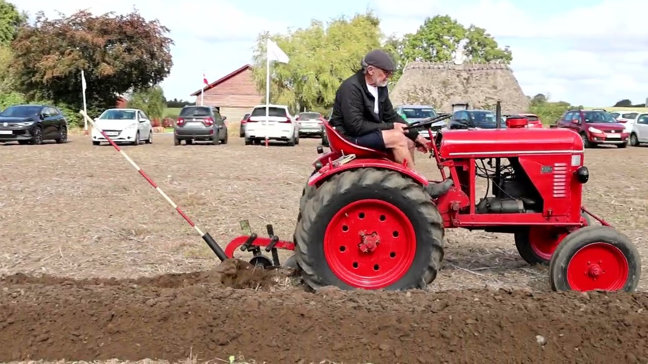 Aktivitetsdag Fynskpløjning Motor Veterantraktor Klubben FYN 2024