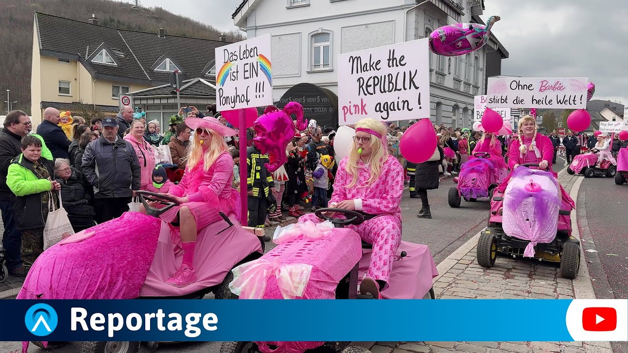 Mit Barbies und Maori: Ein jeckes Zeichen für Demokratie und Zusammenhalt