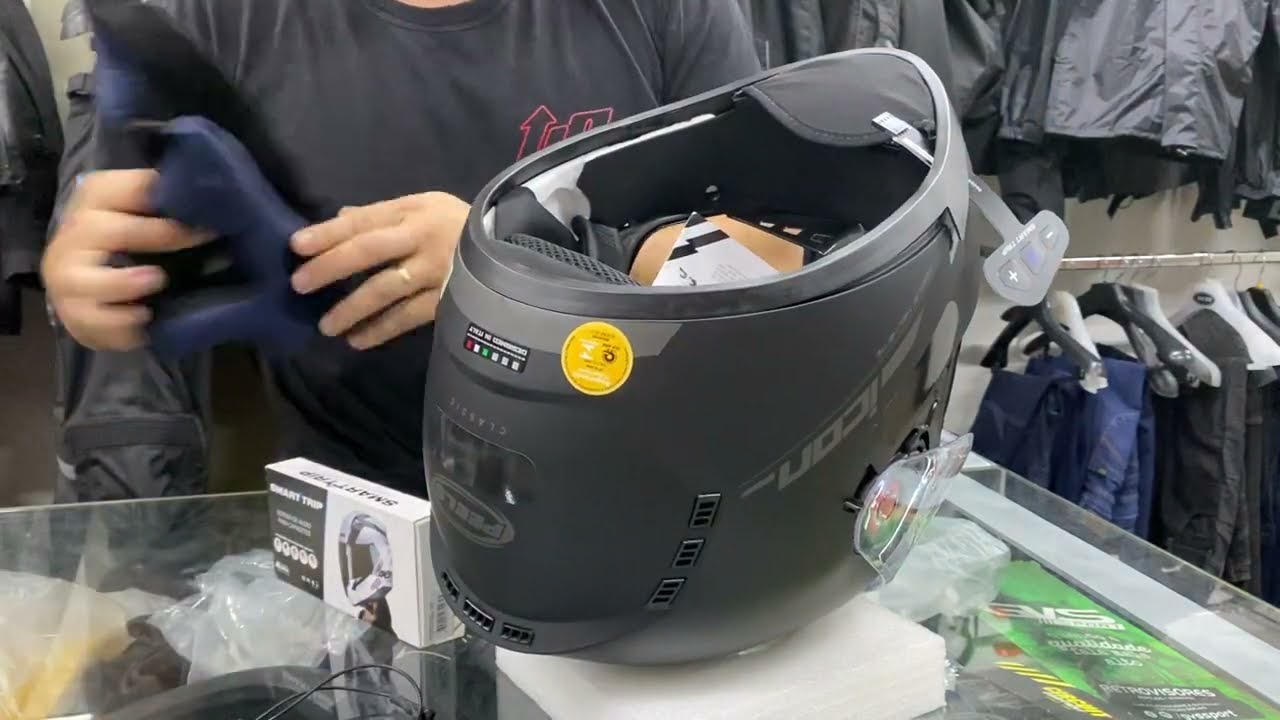 Instalando Sistema de Fonia Smart Trip no Capacete Peels Icon Sv Classic Preto Fosco