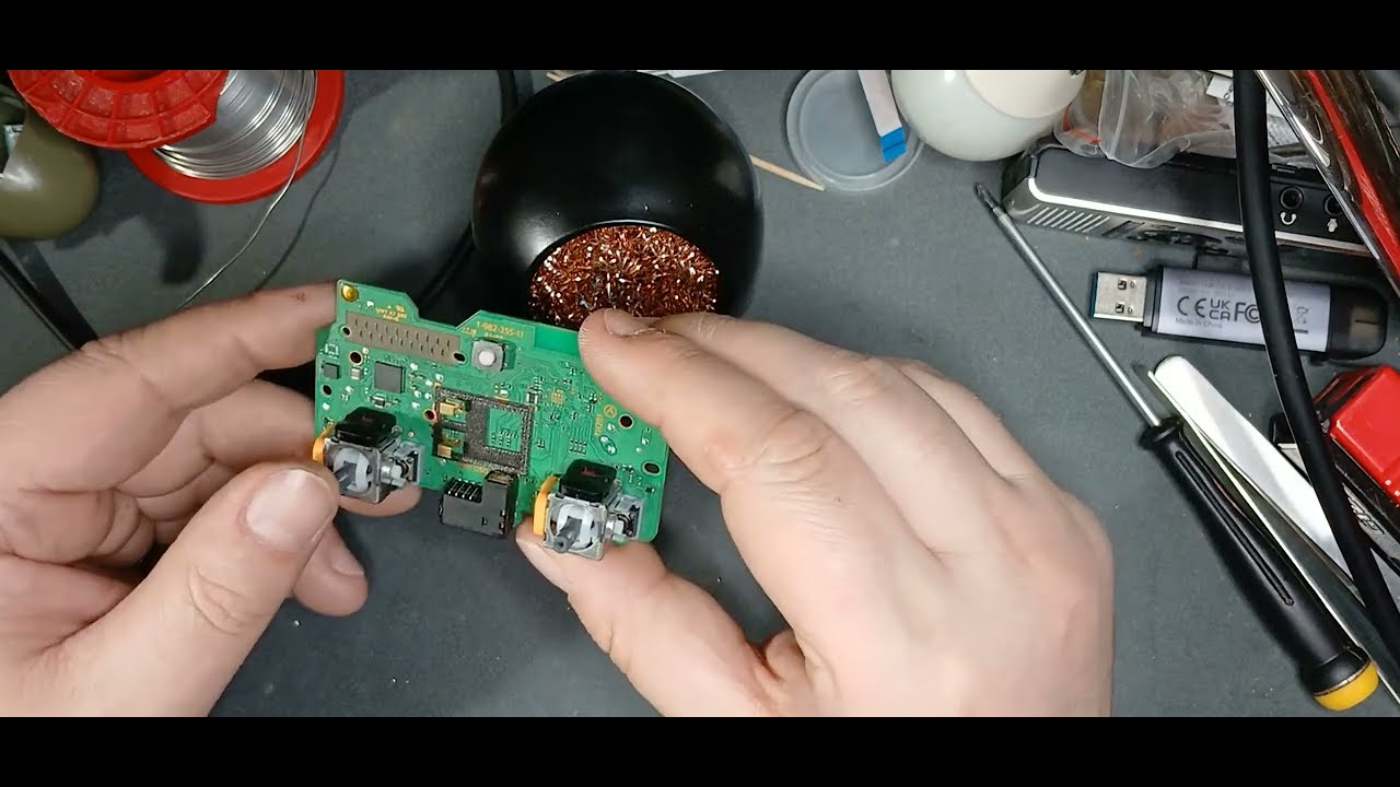 Ps4 Controller Umbauen. Neue USB Buchse und Hall Effekt Stiks. ( #01/25 )