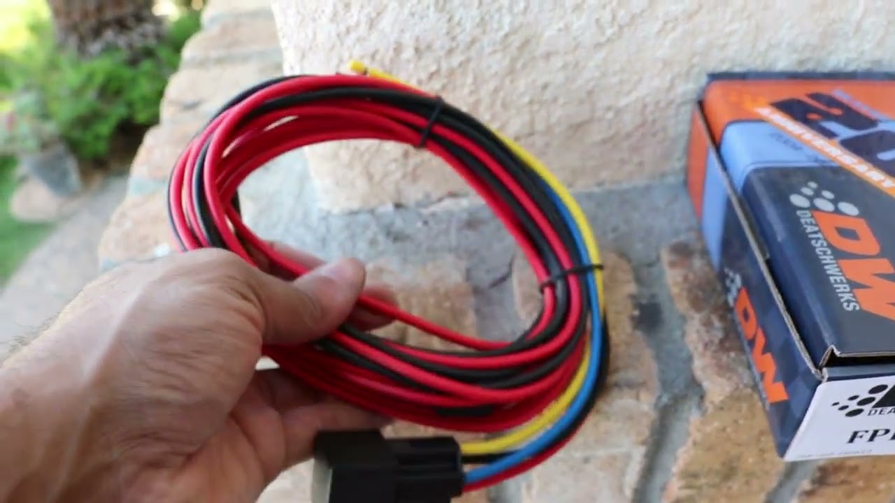 Tech Series EP. 10 (EF Civic sedan Fuel Pump Relay upgrade!)