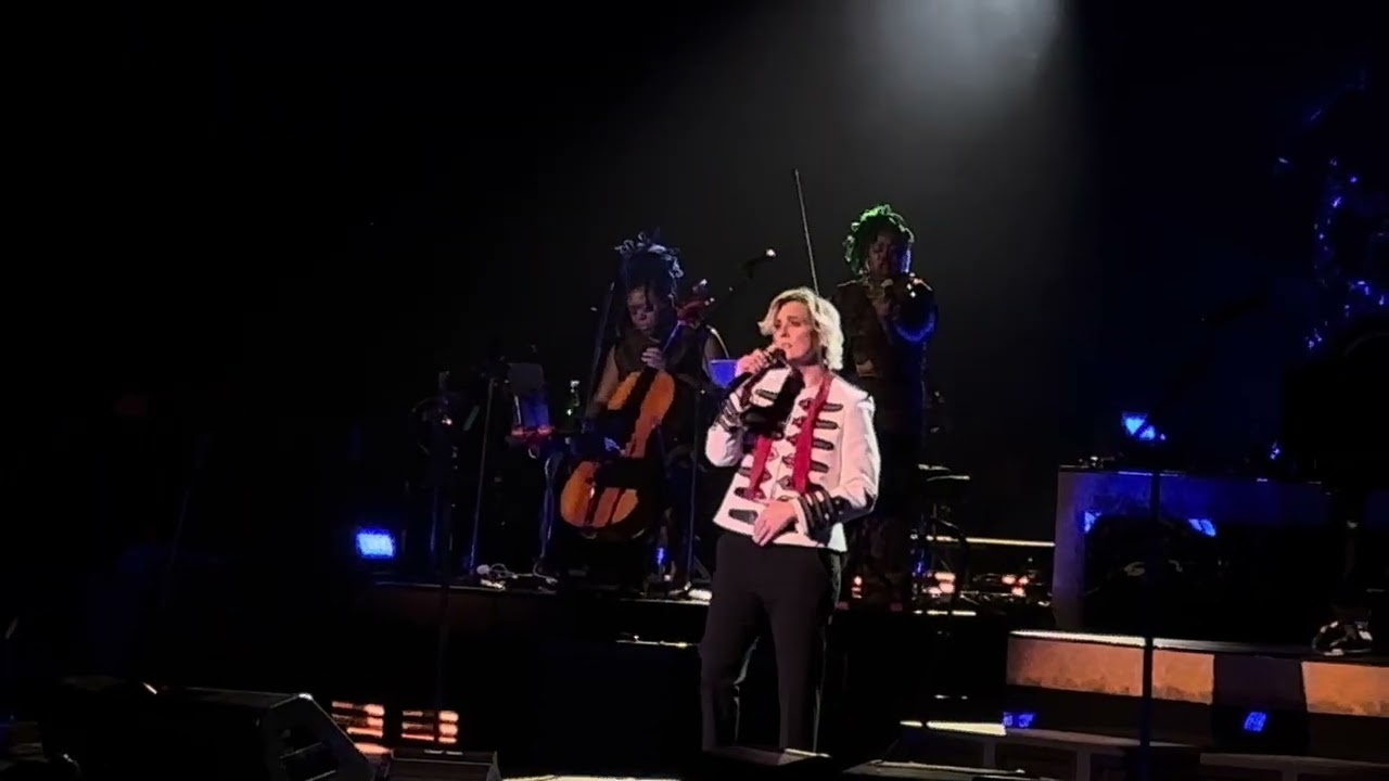 Brandi Carlile, “Long Long Time” (Linda Ronstadt), 02-14-26, @ Madison Square Garden