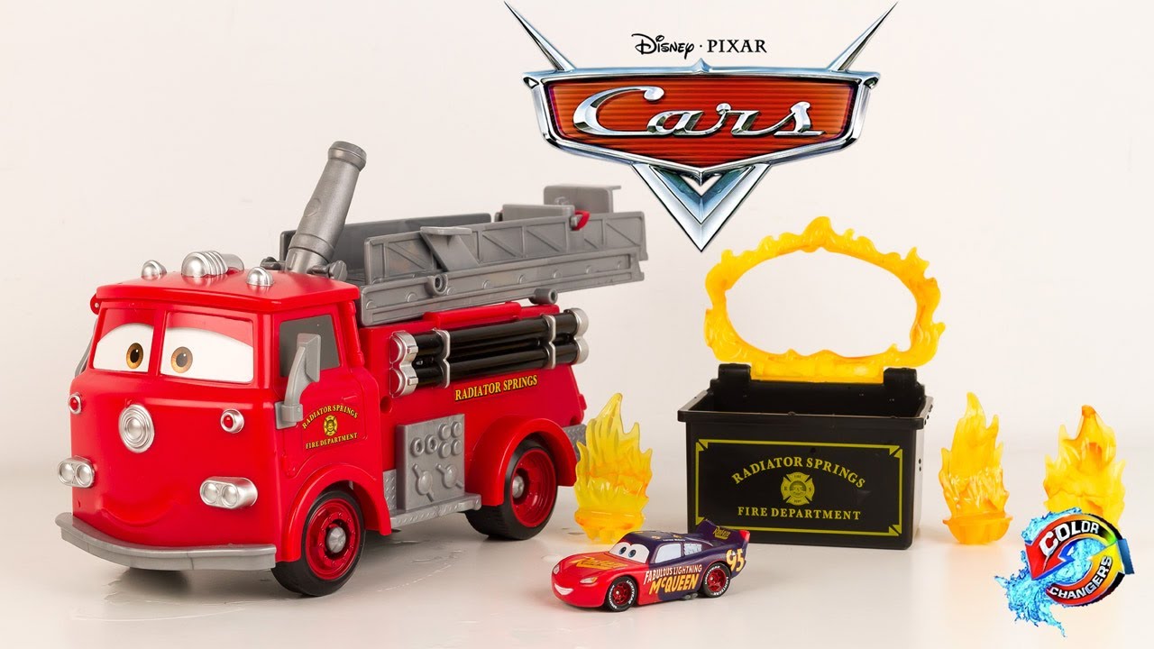 DISNEY CARS COLOR CHANGERS Cascades et Eclaboussures avec Red Flash McQueen Review Relampago Rayo