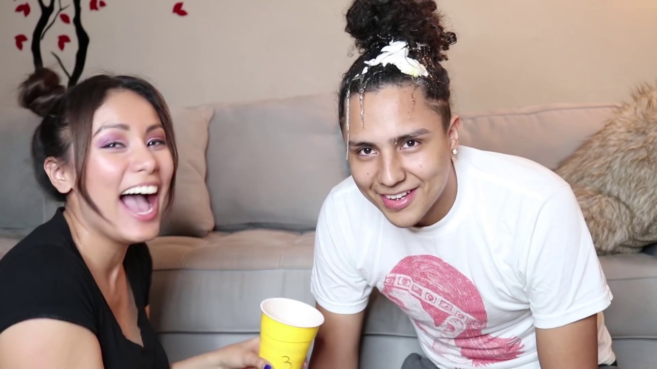 No elijas el huevo equivocado Elsa Oseguera VRS Davis Flow