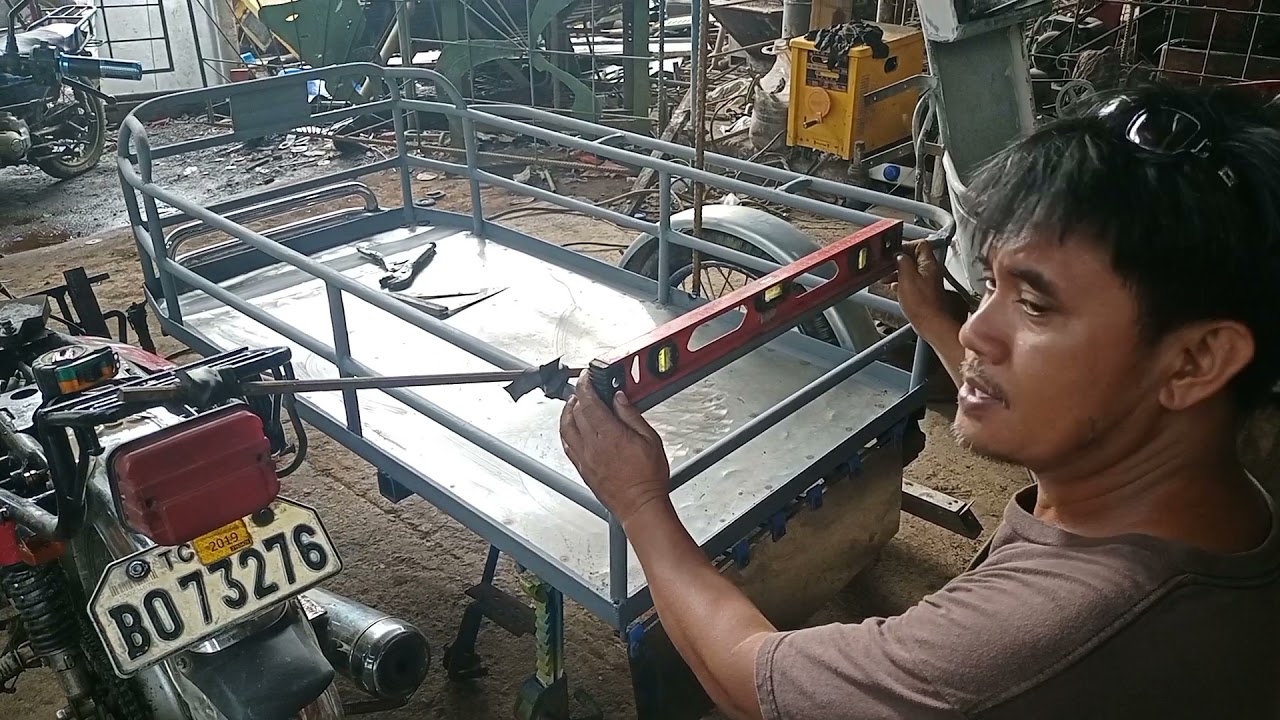 aligning with perfect lean of motorcycle