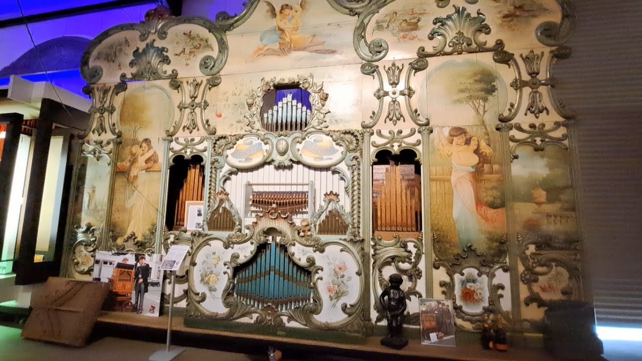 70 key Hooghuys organ LH595 - The Grange / July 2024