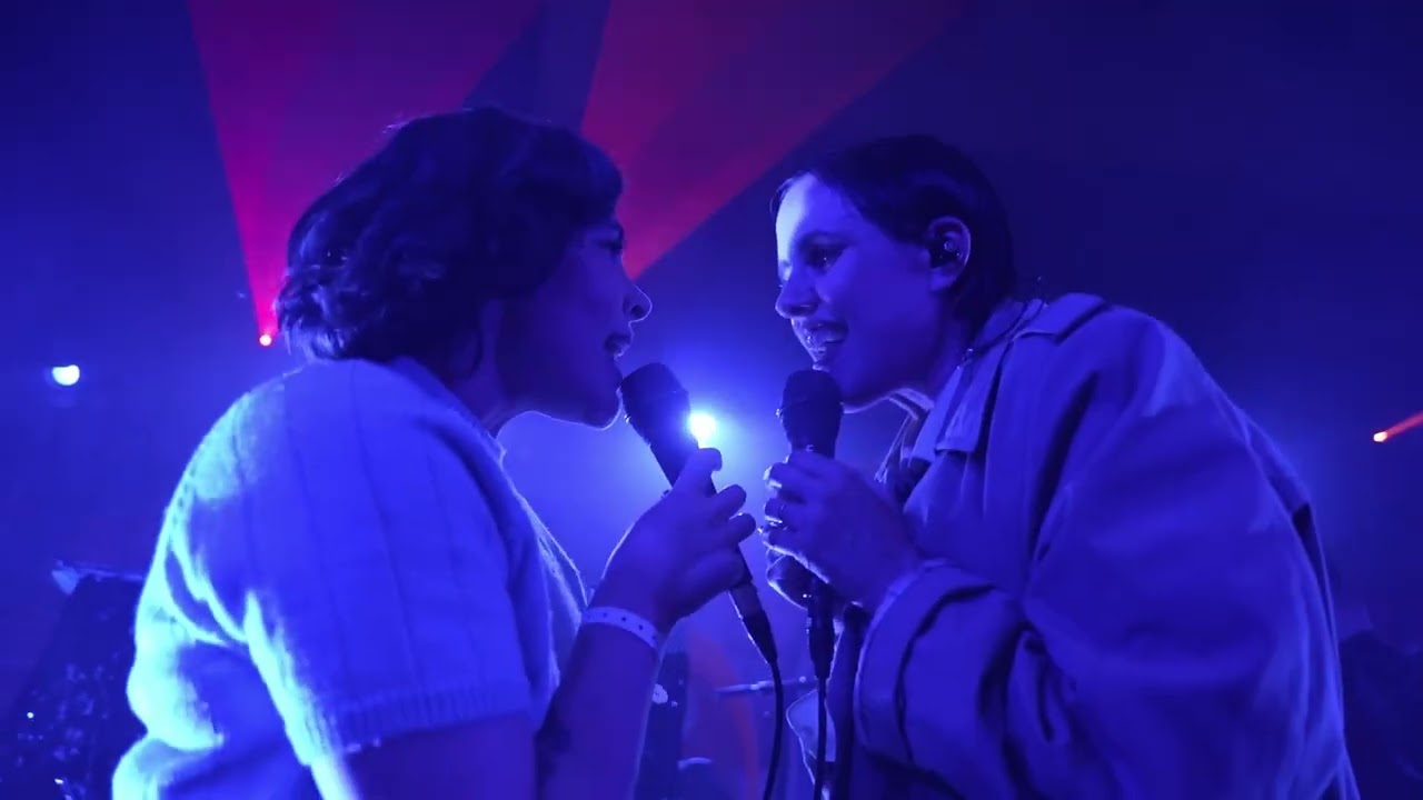 Princess Chelsea & The Dream Warriors - Aftertouch (live at Civic Wintergarden)