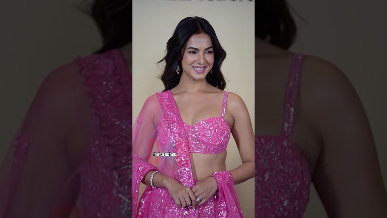 Sonal Chauhan🔥💕arrives on a Diwali🪔✨party|#sonalchauhan|The Unseen Shorts 2.0 #theunseenshorts