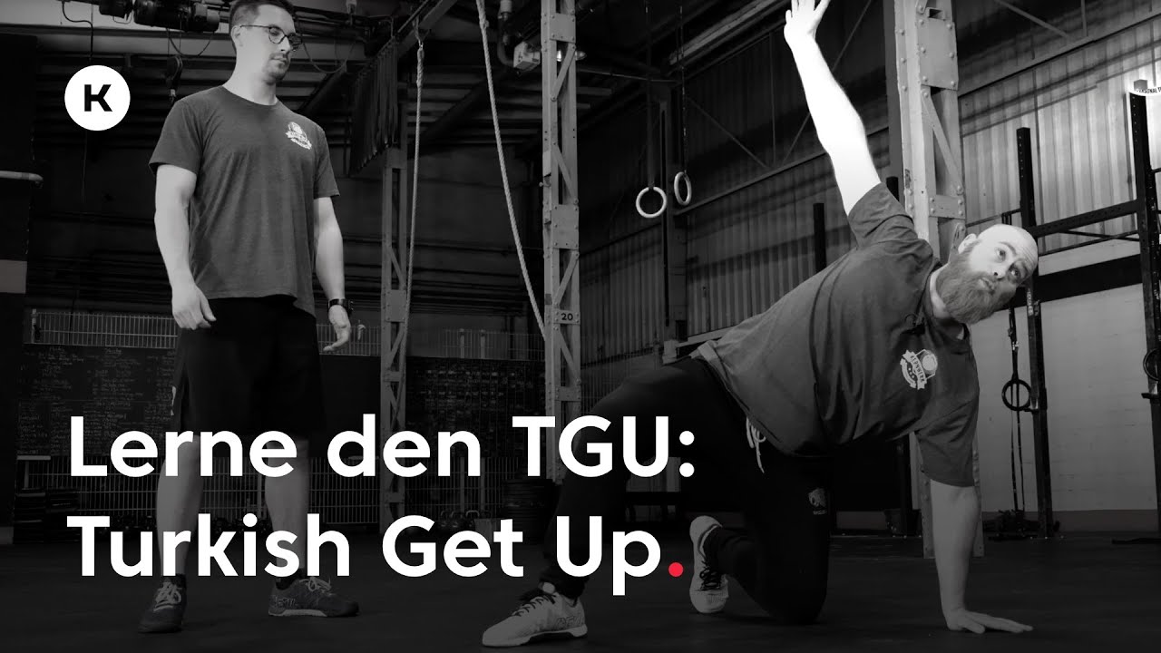 Lerne den Turkish Get Up (Kräftigung für Schulter + Rumpf)