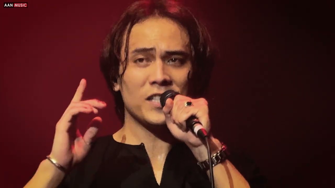Yang Satu  Akim And The Majistret Live Rampas Mega Star Arena