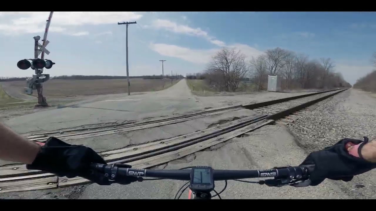 Indiana Country Mixed Gravel loop out of C.C.