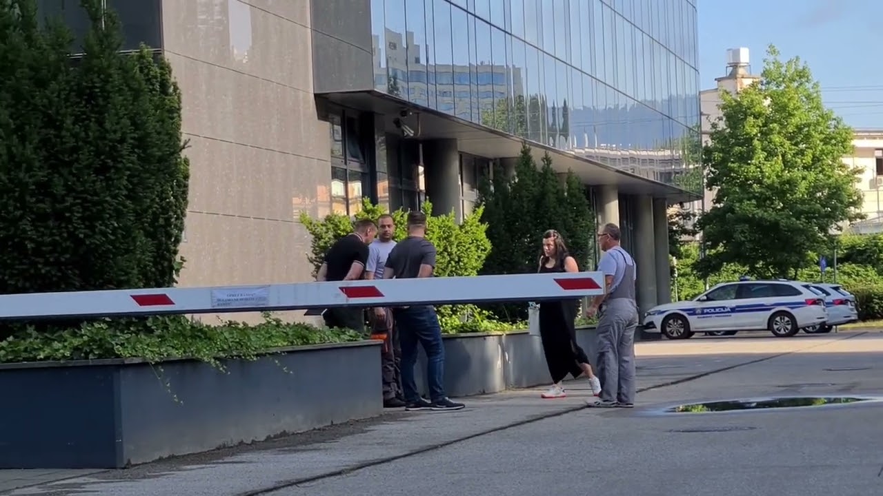 Dojava o bombi u izdavačkoj kući Hanza Media