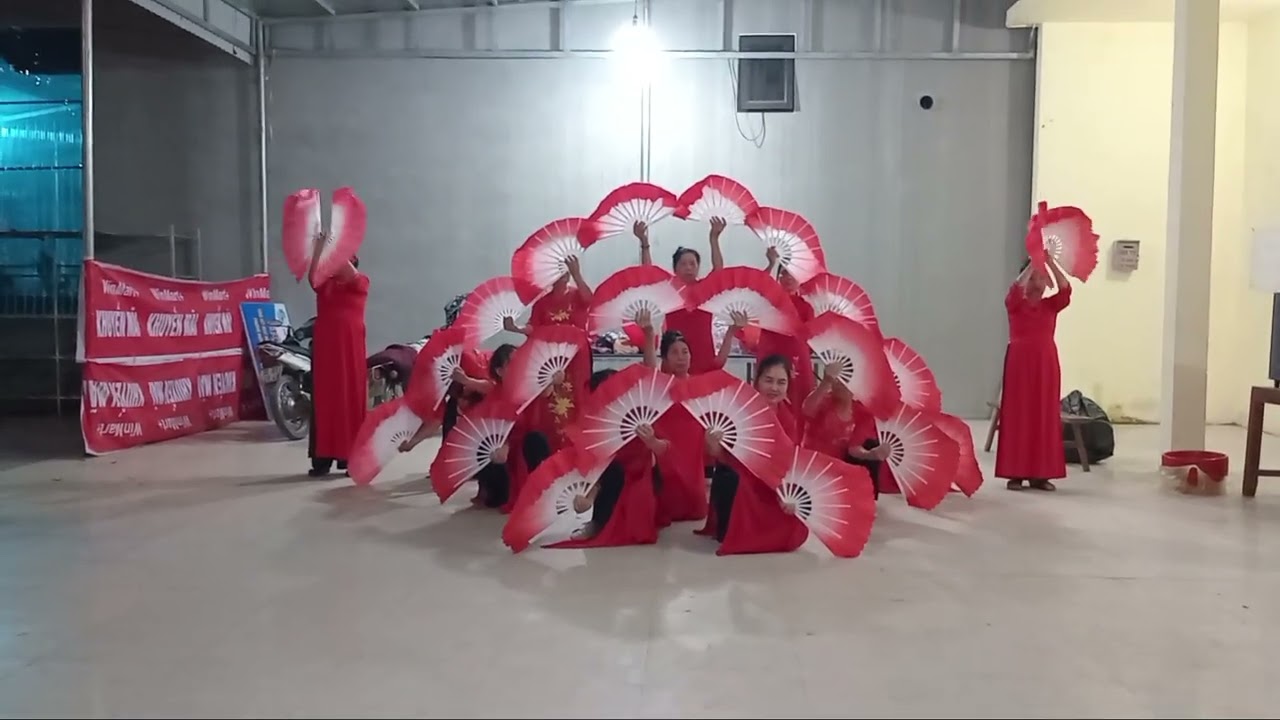 Các cụ thôn Hà Lũng Thượng sống vui sống khỏe.