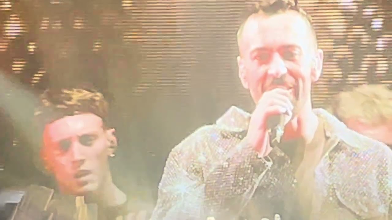 Un fiore contro il diluvio - Marco Mengoni live -￼ Festhalle 26/11/2025 - Francoforte - Germania 