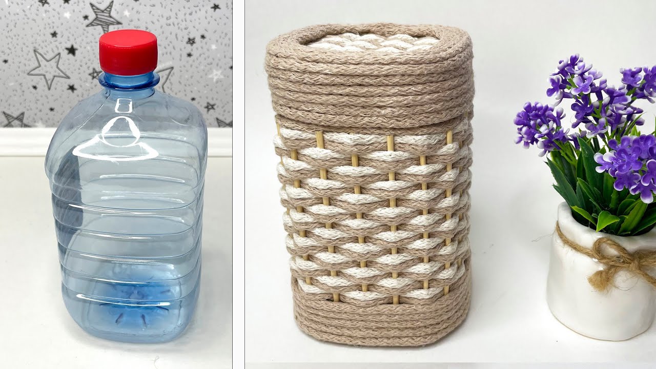 Idea de botella de plástico // Cómo hacer un contenedor de almacenamiento de mimbre