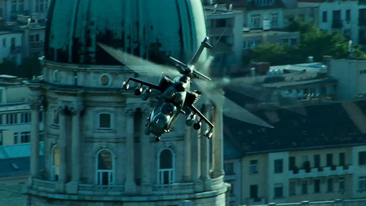 A GOOD DAY TO DIE HARD | Clip: Hotel Helicopter