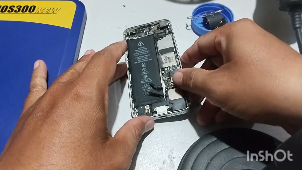 iPhone 5 Battery Replacement, Napulot lang ng Nangangalakal sa Basurahan.