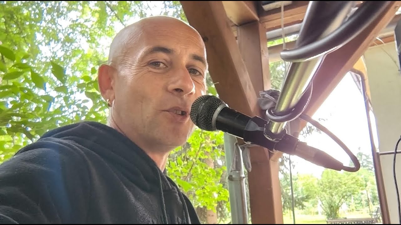 ZeneszSanyi Mulatós live 1024