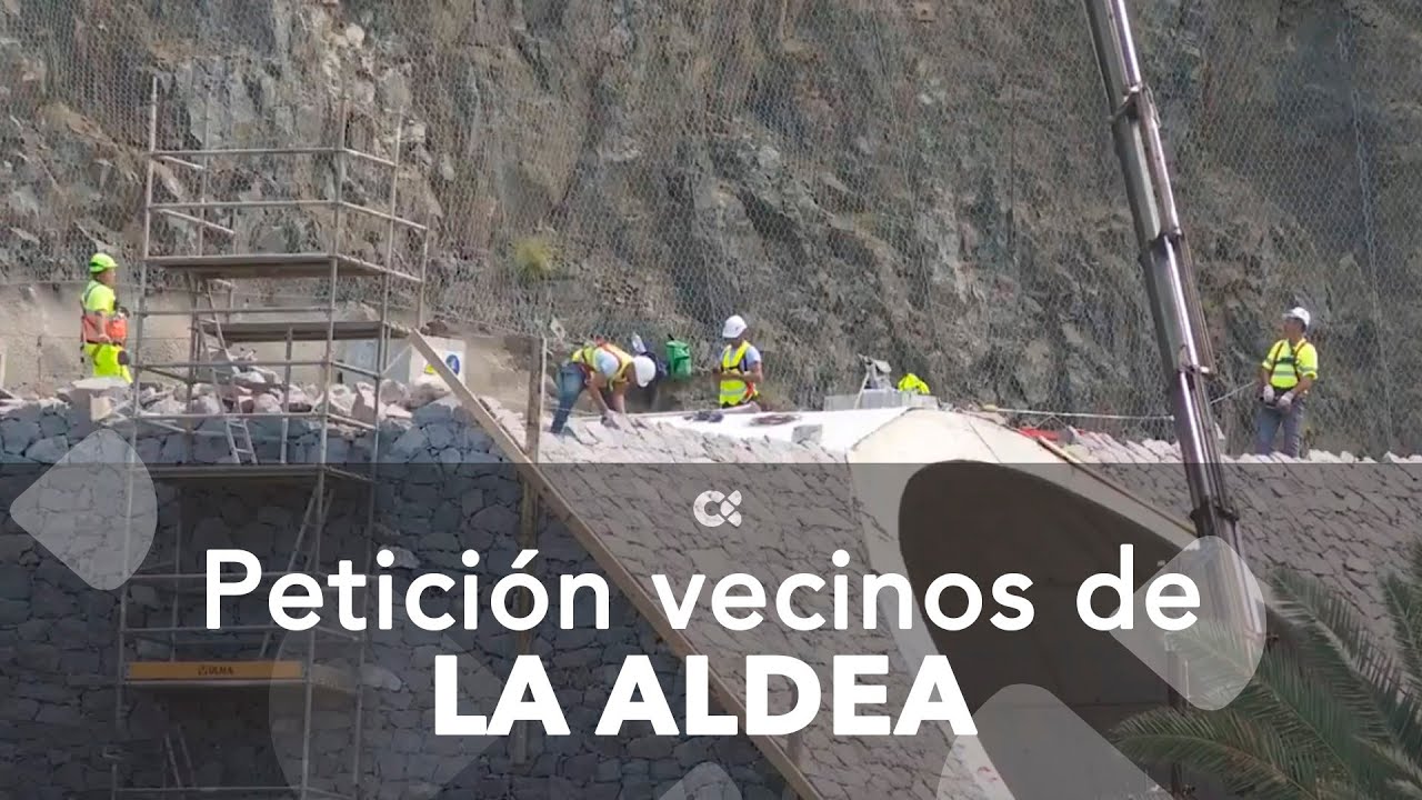 Vecinos solicitan la celeridad en los trabajos de la carretera de La Aldea