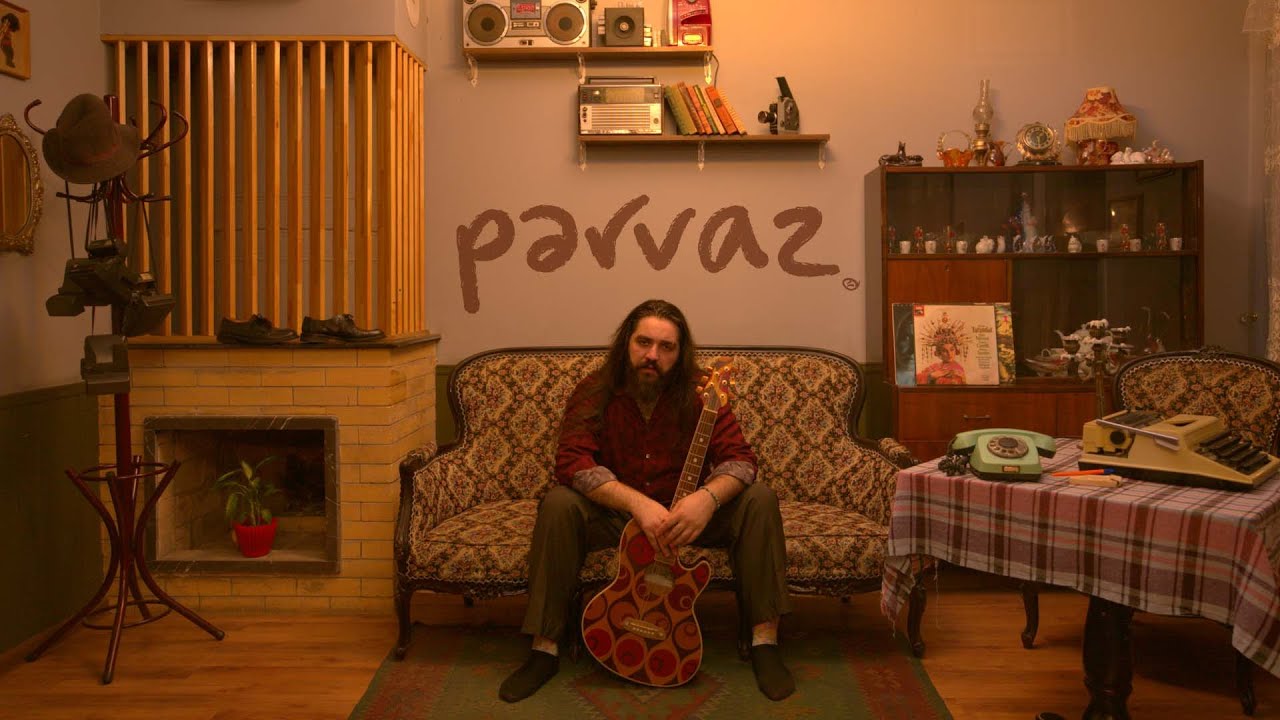 QIRMIZI &mdash; Pərvaz (Rəsmi Musiqi Videosu)