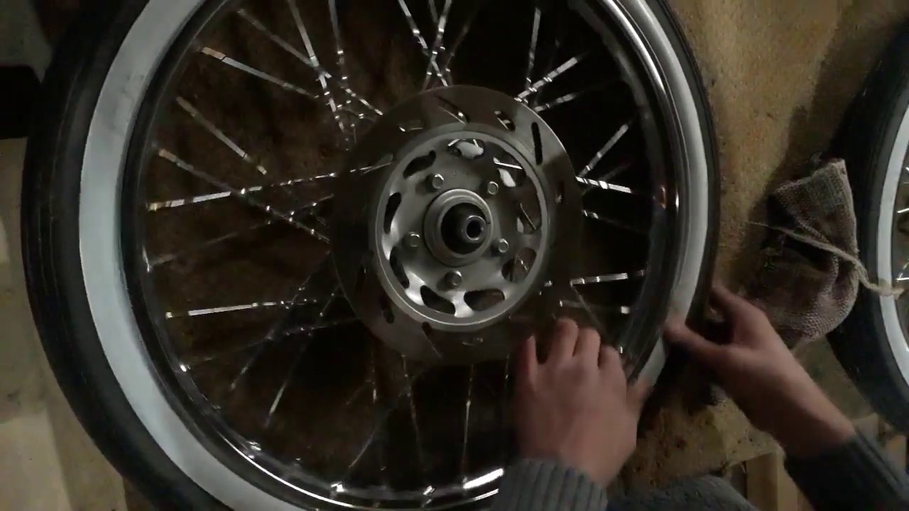 Motor yanak takımı