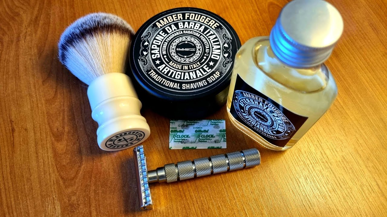 Muhle R41 DE Safety Razor. The Goodfellas Smile Amber Fougere Soap and Splash. Big Jock Synthetic.