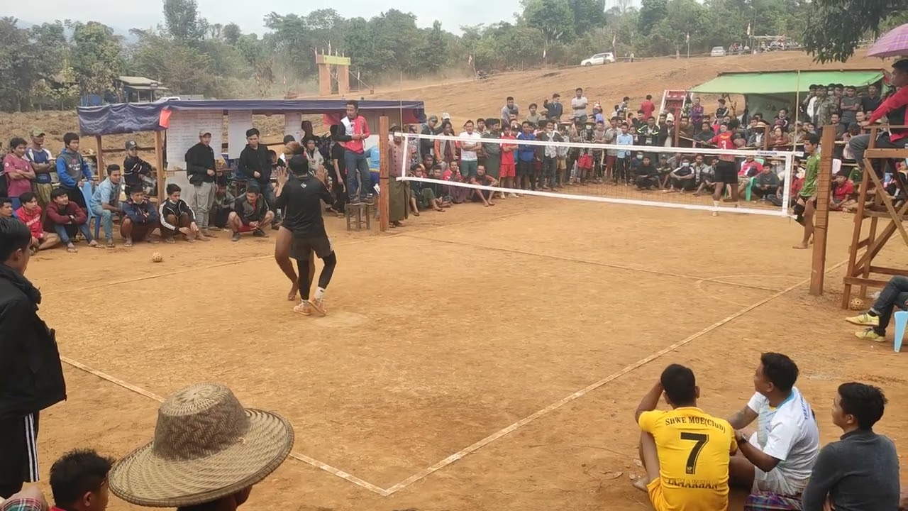 ဖားကန့်မြေပေါ်က ဂေါ်ကြီး နဲ့ ဟန်သာ နှစ်ယောက်ကြေး ကြေးပွဲ