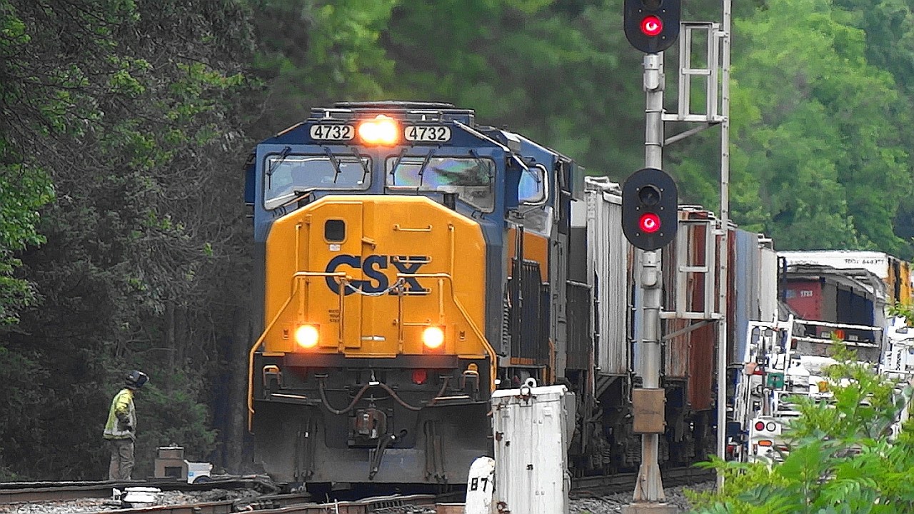 2 Hrs of CSX, MARC, and Amtrak Trains Featuring the RF&P and Clifton