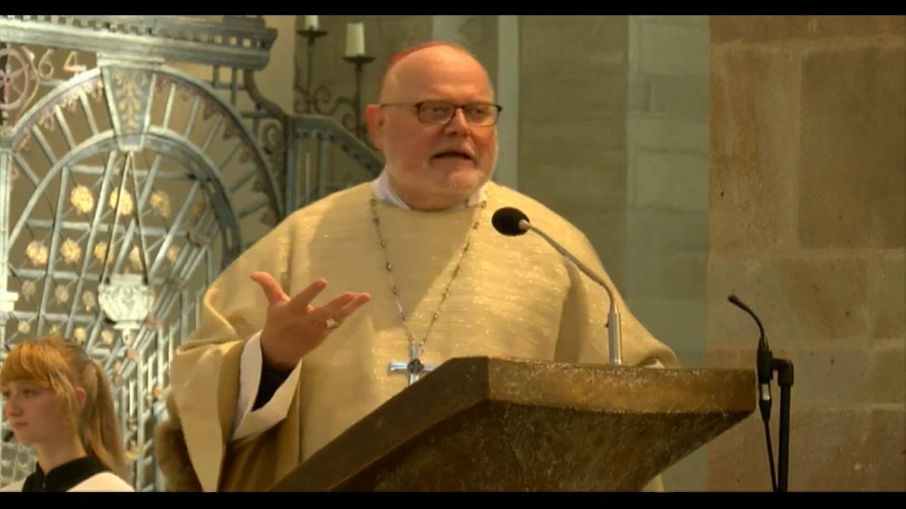 Kardinal Reinhard Marx beim Pontifikalamt aus dem Osnabrücker Dom (05.09.2016)